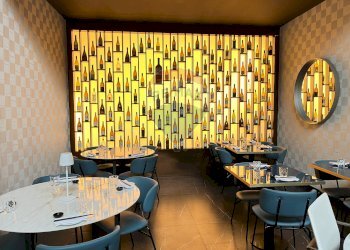 Sala da pranzo - Locale Commerciale via Manzoni
 
13, Gallarate - foto 17