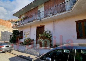 Foto 1 - Locale Commerciale Mugnano del Cardinale - foto 1