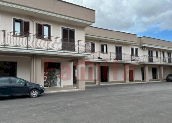 Foto 1 - Locale Commerciale Avella - foto 1