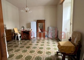 Foto 1 - Shop 15, Mugnano del Cardinale - photo 1