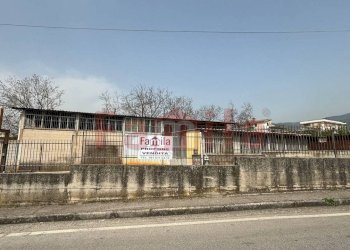 Foto 2 - Magazzino Avella - foto 2