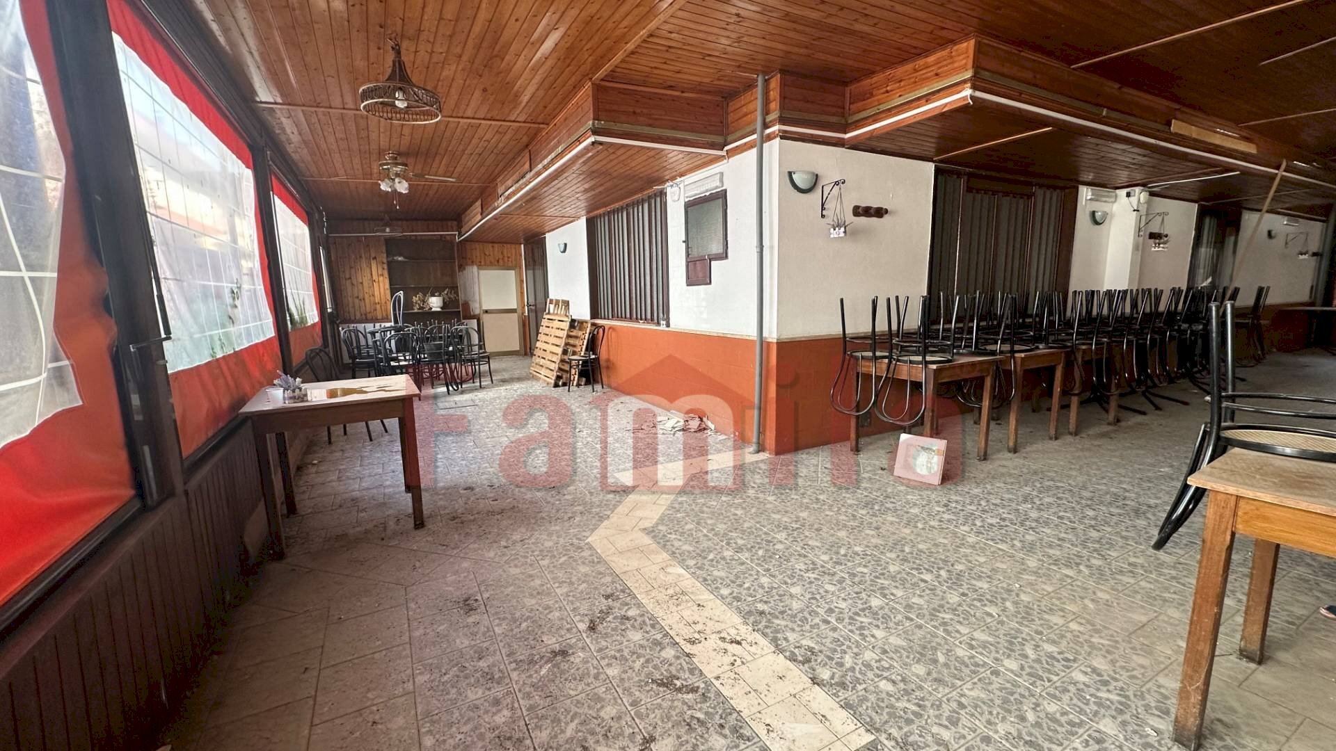 Foto 1 - Locale Commerciale Sperone - foto 1