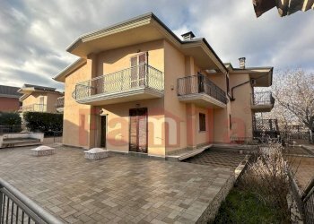 Foto 1 - Independent house Sirignano - photo 1