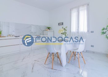 Foto 5 - Quadrilocale VIA BERNOCCHI
 
12, Cerro Maggiore - foto 5