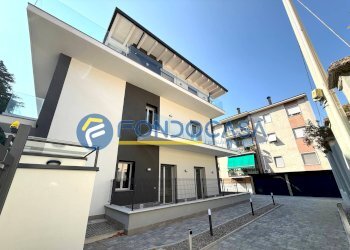 Foto 33 - Quadrilocale VIA BERNOCCHI
 
12, Cerro Maggiore - foto 33