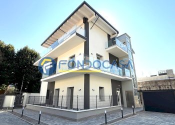 Foto 44 - Quadrilocale VIA BERNOCCHI
 
12, Cerro Maggiore - foto 44