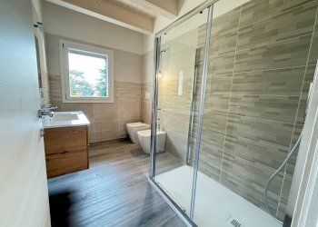 Foto 8 - Trilocale VIA BERNOCCHI
 
12, Cerro Maggiore - foto 8