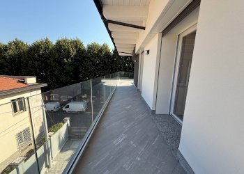 Foto 35 - Trilocale VIA BERNOCCHI
 
12, Cerro Maggiore - foto 35