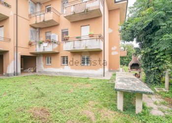 Esterno - Four-room apartment Via Aldo Moro
 
20, Ripalta Guerina - photo 35