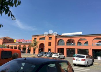 Foto 2 - Locale Commerciale Via Tito Speri, Verolanuova - foto 2