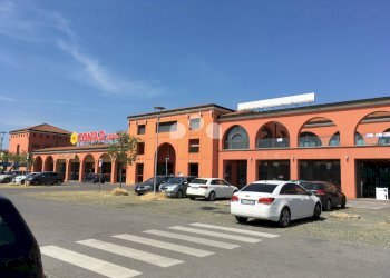 Foto 5 - Locale Commerciale Via Tito Speri, Verolanuova - foto 5