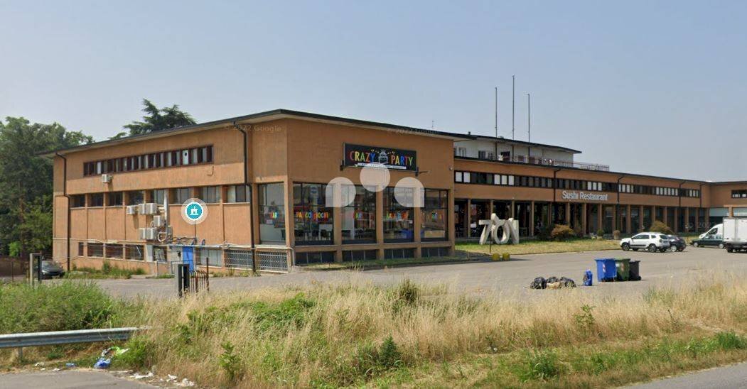 Foto 1 - Locale Commerciale ex SS 415 Paullese
 
3, Spino d'Adda - foto 1