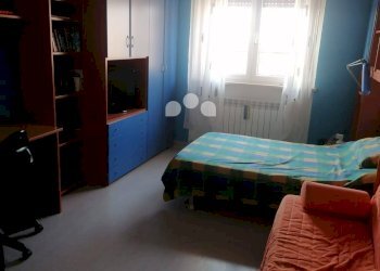 Cameretta - Quadrilocale Via Angelo Ferrario
 
29, Crema - foto 18