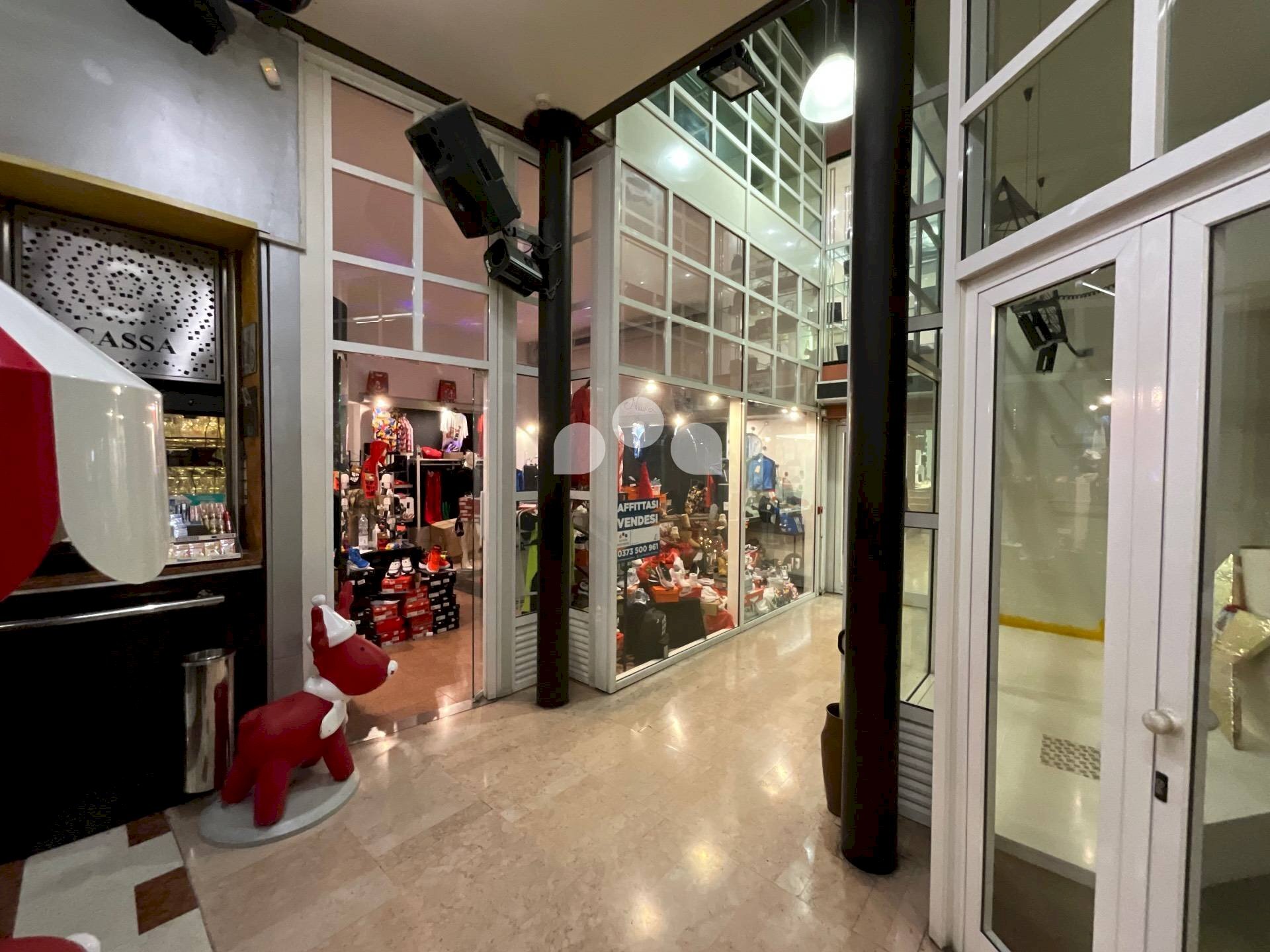 Foto 2 - Shop Via Mazzini
 
30, Crema - photo 2