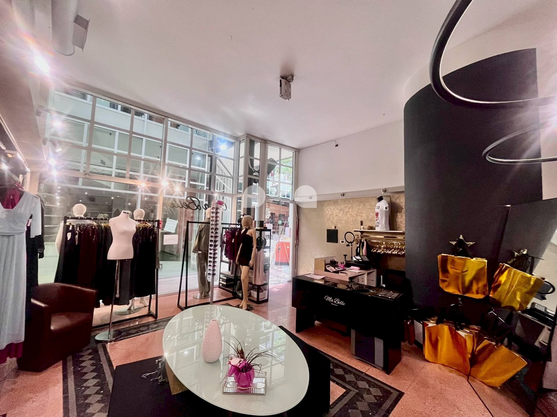 Foto 1 - Shop Via Mazzini
 
30, Crema - photo 1