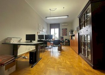 Foto 6 - Ufficio Piazzale Europa
 
2, Gallarate - foto 6