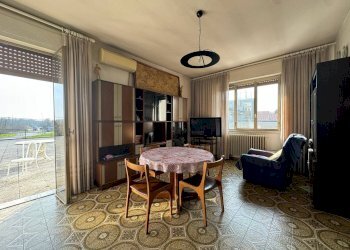 Foto 1 - Casa indipendente Via Adige, Cardano al Campo - foto 1