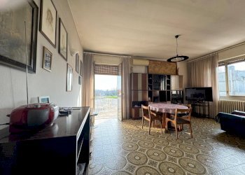 Foto 4 - Casa indipendente Via Adige, Cardano al Campo - foto 4