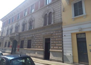 Foto 2 - Ufficio via arnaldo da brescia
 
1, Gallarate - foto 2