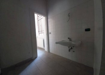 Foto 15 - Ufficio via arnaldo da brescia
 
1, Gallarate - foto 15