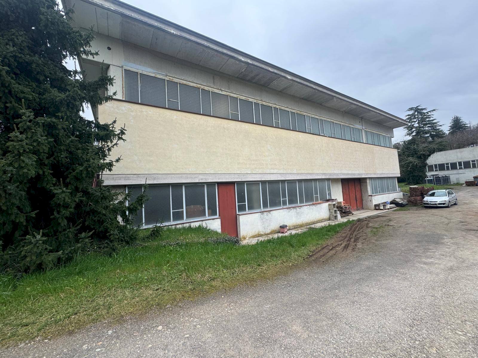 Foto 1 - Warehouse via kennedy
 
3, Cassano Magnago - photo 1