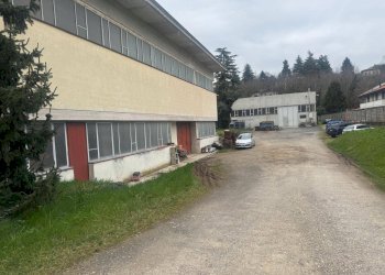 Foto 3 - Magazzino via kennedy
 
3, Cassano Magnago - foto 3