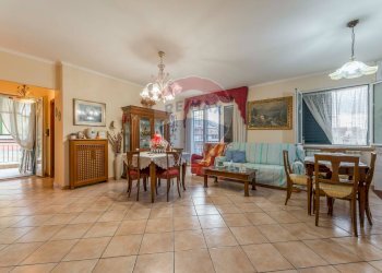 Sala da pranzo - Casa semi indipendente Via Savoca
 
105, Roma - foto 2