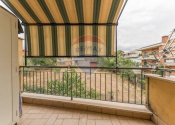 Balcone - Casa semi indipendente Via Savoca
 
105, Roma - foto 10