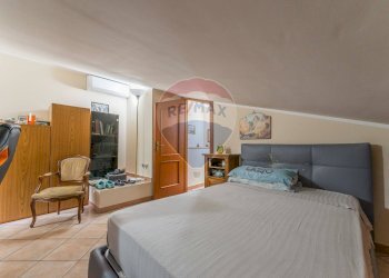 Camera / camera da letto - Casa semi indipendente Via Savoca
 
105, Roma - foto 12