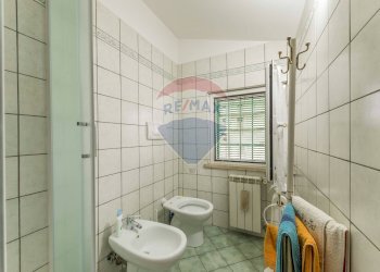 Bagno - Casa semi indipendente Via Savoca
 
105, Roma - foto 14