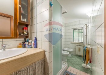 Bagno - Casa semi indipendente Via Savoca
 
105, Roma - foto 15