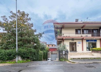 Casa all\'aperto - Locale Commerciale Via Pantano
 
10, Guidonia Montecelio - foto 2