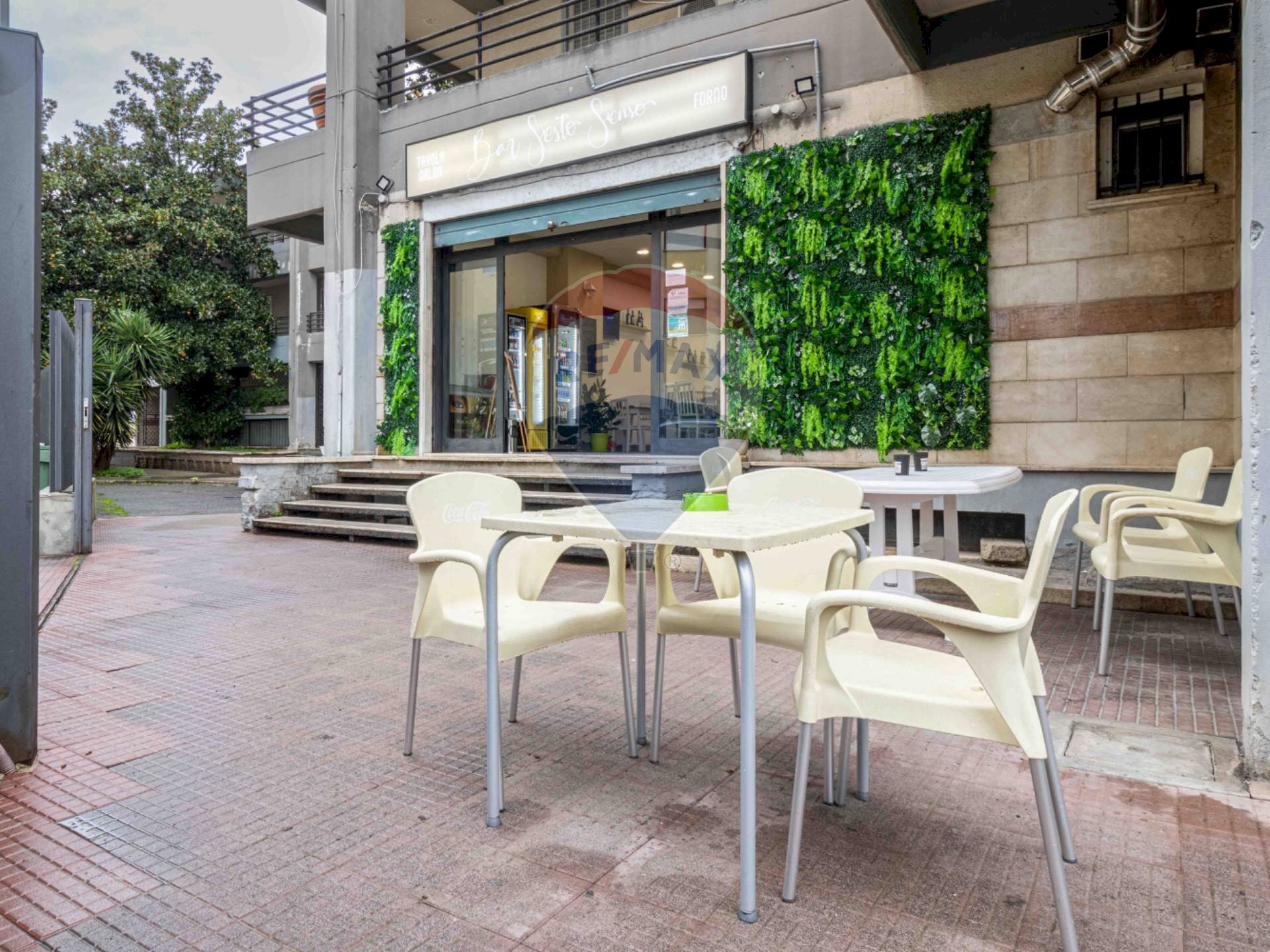 Terrazza - Locale Commerciale Via dei sambuchi
 
8, Guidonia Montecelio - foto 2