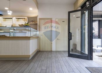 Ricezione / Lobby - Locale Commerciale Via dei sambuchi
 
8, Guidonia Montecelio - foto 5