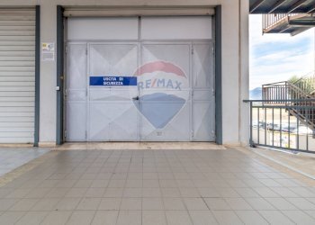 Terrazza - Locale Commerciale Via della longarina
 
1, Guidonia Montecelio - foto 13