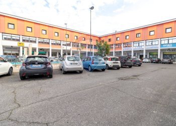 Edificio all\'aperto - Attività Commerciale via della longarina
 
1, Guidonia Montecelio - foto 26