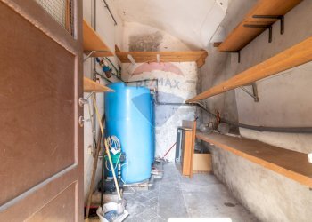 Dispensa di stoccaggio - Three-room apartment VIA CAVOUR
 
69, Cave - photo 9