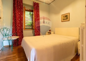 Camera / camera da letto - Villa Via del Capriolo
 
3, Tagliacozzo - foto 3