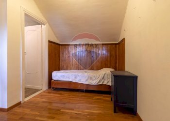 Camera / camera da letto - Villa Via del Capriolo
 
3, Tagliacozzo - foto 35