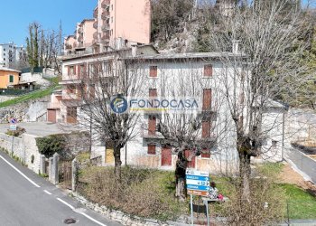 Drone Fondocasa - Casa indipendente via sant'antonio
 
35, Bosco Chiesanuova - foto 6