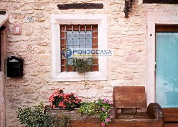 Drone fondocasa - Casa indipendente via sant'antonio
 
35, Bosco Chiesanuova - foto 10