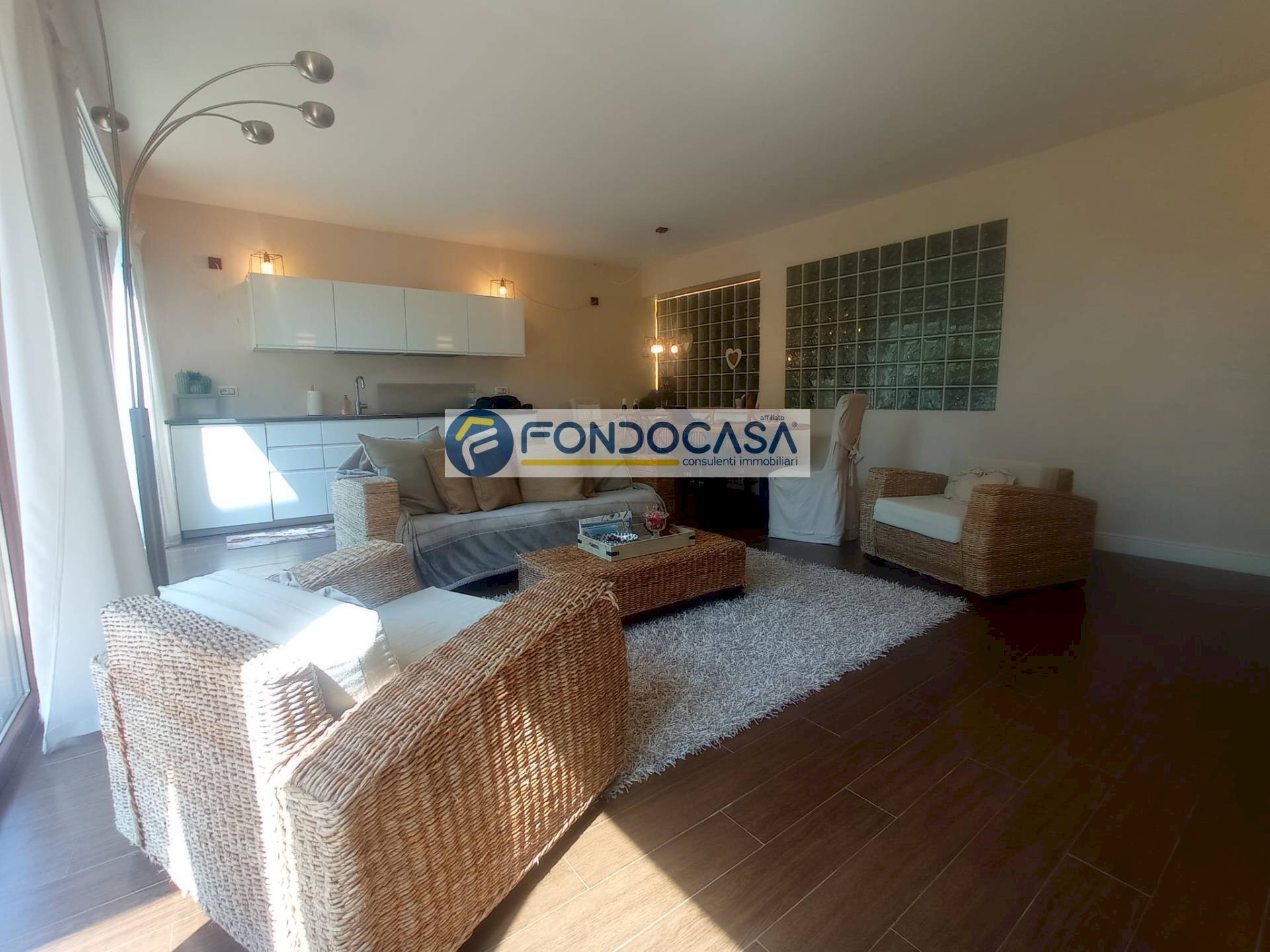 Foto 3 - Bilocale via agello
 
86, Desenzano del Garda - foto 3