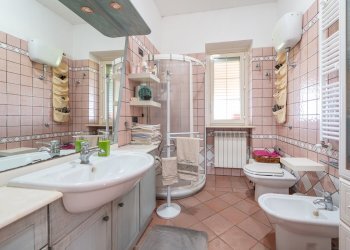 Foto 12 - Villa Via Ippolito Nievo
 
23, Avetrana - foto 12