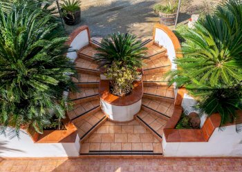 Scala per Dependance - Villa Via Ippolito Nievo
 
23, Avetrana - foto 14