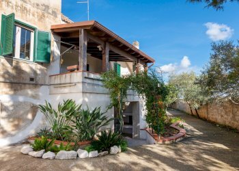 Giardino - Villa Via Ippolito Nievo
 
23, Avetrana - foto 21