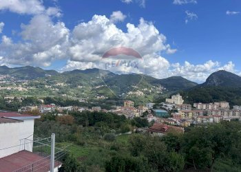 Vista delle montagne - Quadrilocale Via Iaconti
 
snc, Vietri sul Mare - foto 2