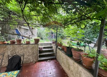 Giardino - Quadrilocale Via Iaconti
 
snc, Vietri sul Mare - foto 19