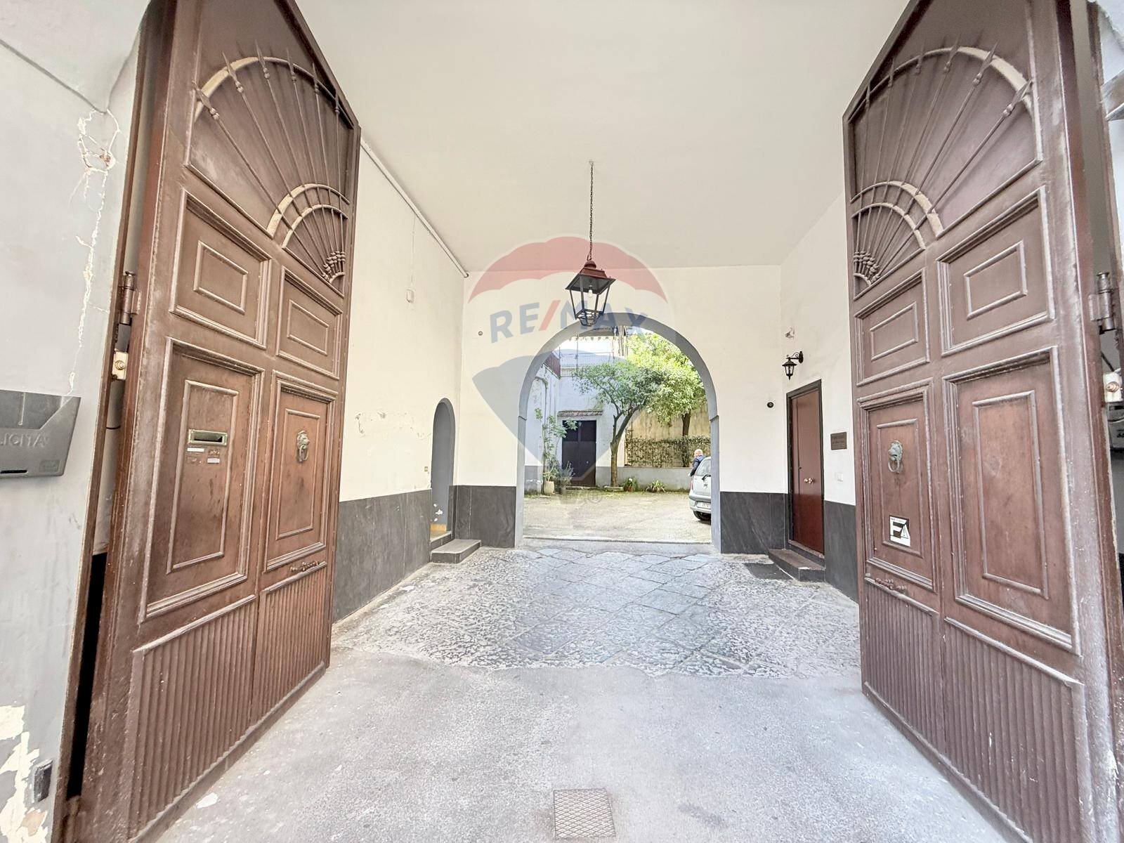 Edificio all\'aperto - Quadrilocale Largo del Consevatorio
 
2, Giugliano in Campania - foto 1