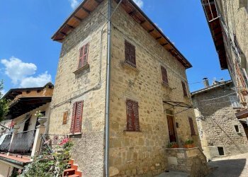 Foto 1 - Semi-detached house Via Europa
 
22, Venarotta - photo 1