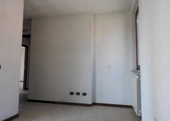 Foto 13 - Trilocale Via Sala
 
12, Verderio - foto 13